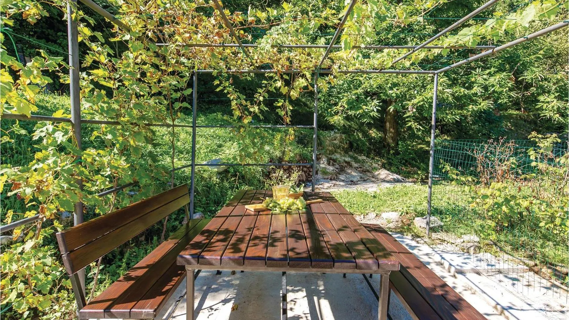 Beautiful Apartment In Veprinac With Wifi